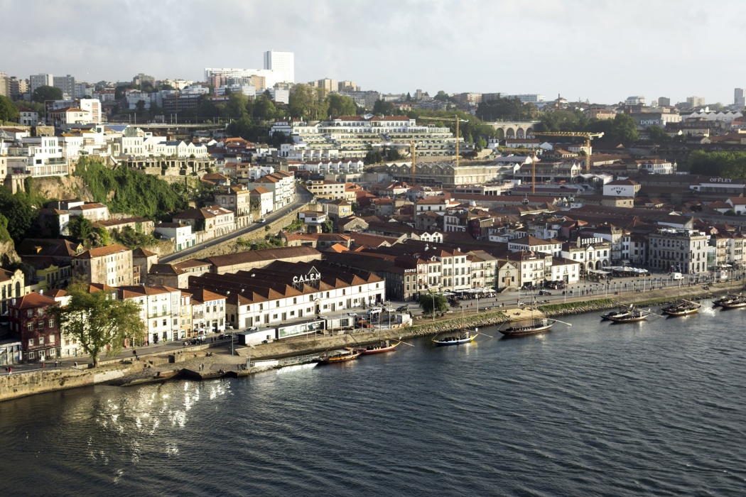 Glimpses of Porto